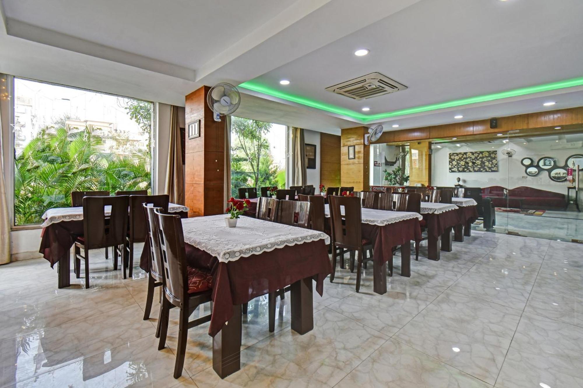 Townhouse Classio Suites เชอร์ดี ภายนอก รูปภาพ